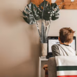 ¿Cómo puedo reparar mi sistema?